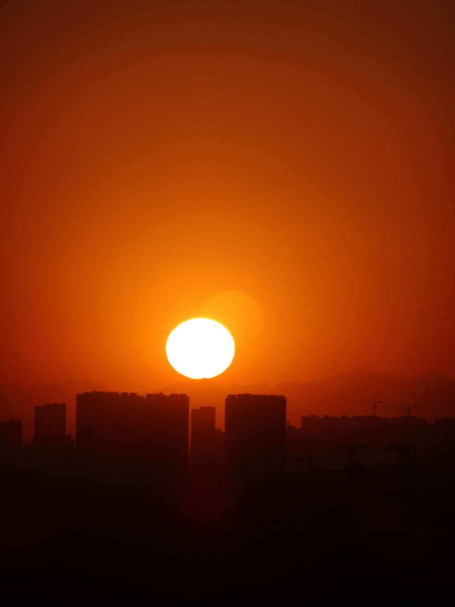 夕阳西下（崔铁宁摄）.JPG