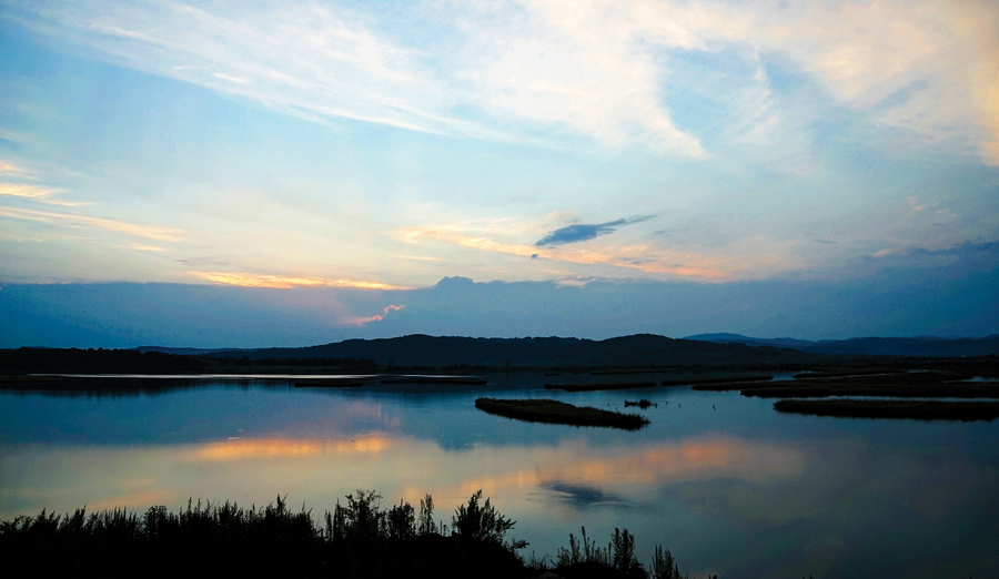 镜泊湖景区（黑龙江省牡丹江市）.jpg