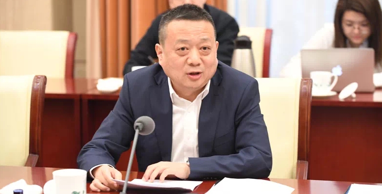 叶青委员：走规范经营之路 结健康发展之果
