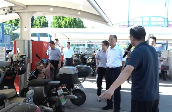 市政协“电动自行车交通安全管理”议题民主监督小组赴朝阳区开展调研