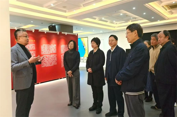 市政协领导走访委员并参加“科教委员讲科教”第五场活动