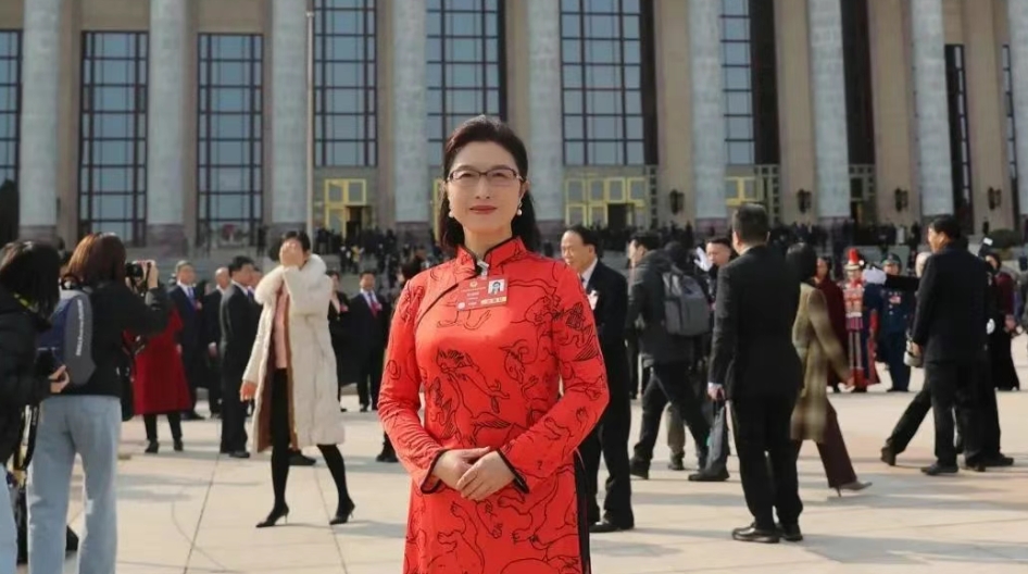 刘媛媛委员：让文艺织就山乡锦程