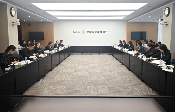 市政协副主席郭延红走访联系重点企业