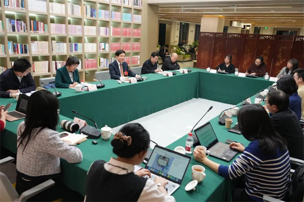 市政协今年继续聚焦首都高质量发展建言资政 魏小东接受部分媒体采访