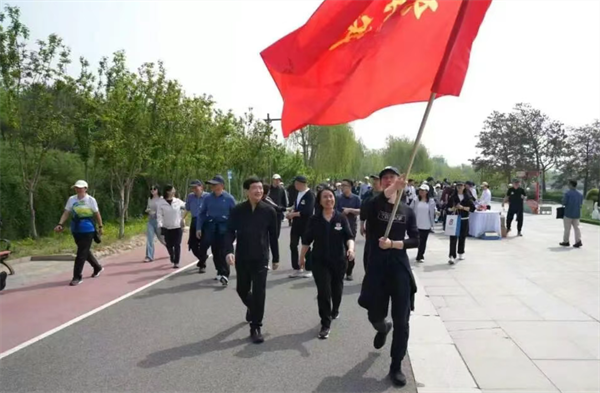 市政协举办纪念“五一口号”发布78周年长走活动 魏小东参加