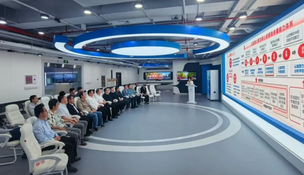 市政协副主席卢彦带队赴中国传媒大学调研