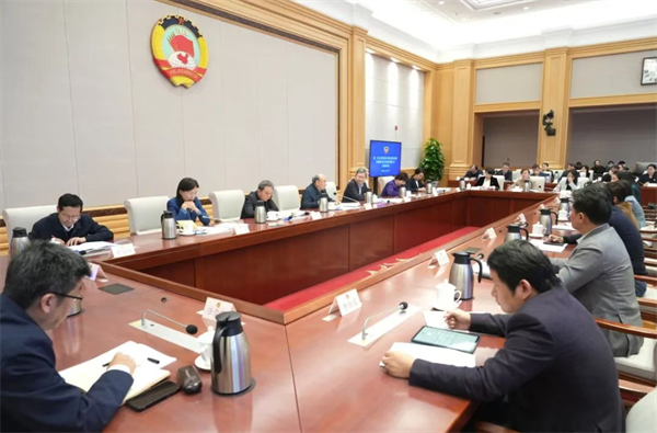 市政协聚焦普惠托育服务召开专题协商会